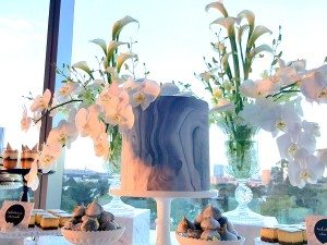 marble wedding cake